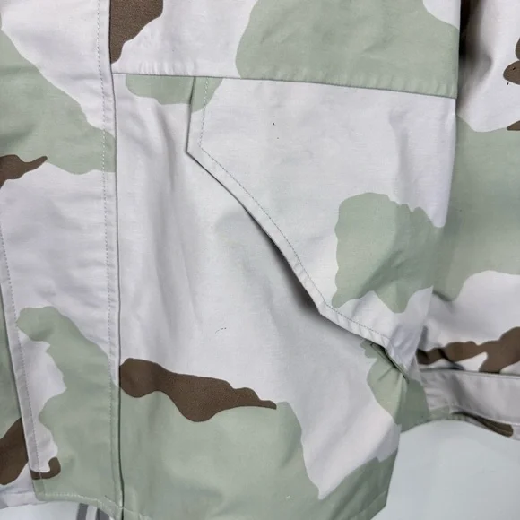 US Military ECWCS Gore-Tex Desert Camo Cold Weather Parka Medium Long